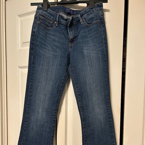 Levis Classic Boot Cut Jeans Size 6/28 **Fits more like a Size 4 - Picture 2 of 12